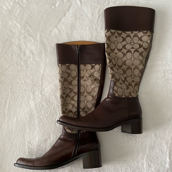 Coach Boots - Picture 3 of 7